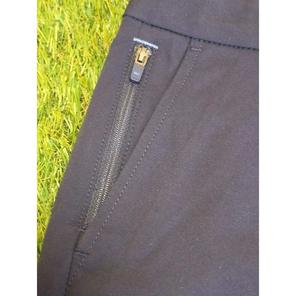 Vineyard Vines Boys Performance On The Go Shorts  Size 14 Nautical Navy NWT - Picture 3 of 12